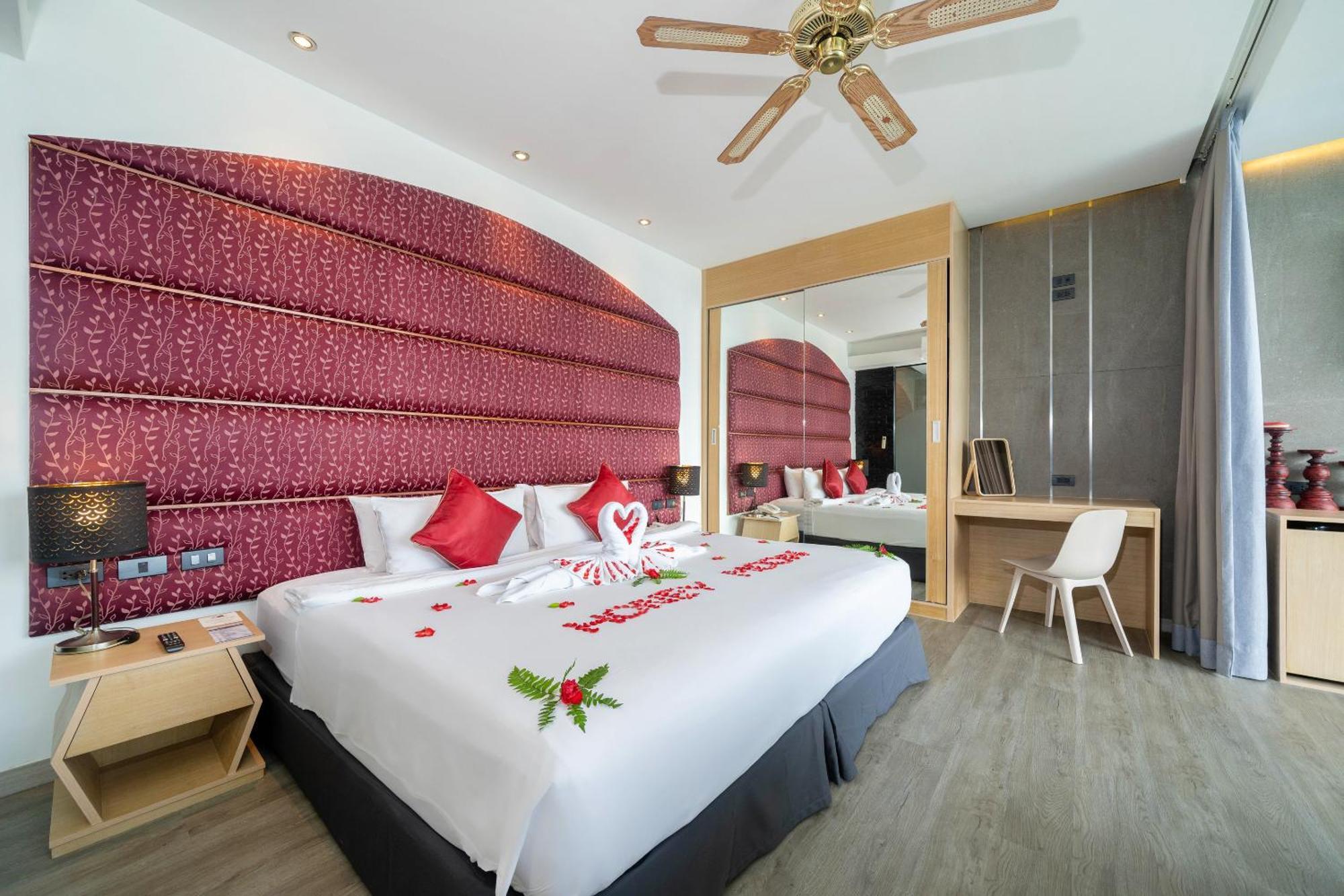 Indochine Resort&Villas - SHA Extra Plus Patong Exterior foto Deluxe Room